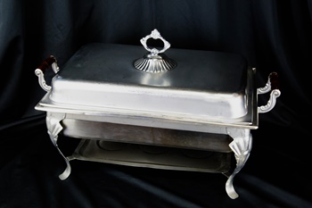 8 quart chafing dish rental Milwaukee & Madison Wisconsin